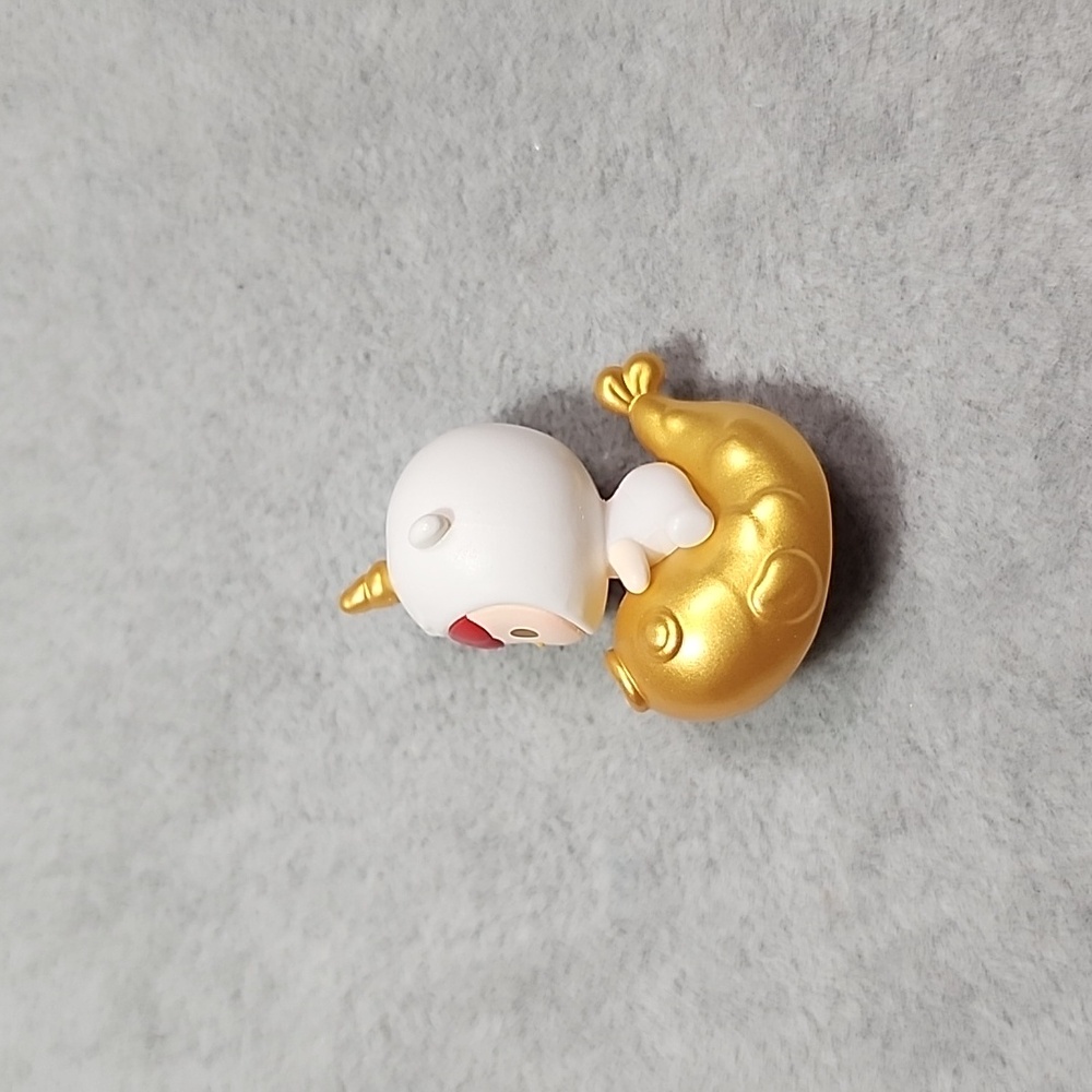 Cute Pucky Koi (Pop Mart) Figurine